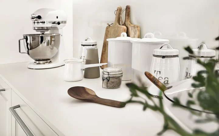 Nobilia SPA Cascada Lacklaminat, Weiß 2