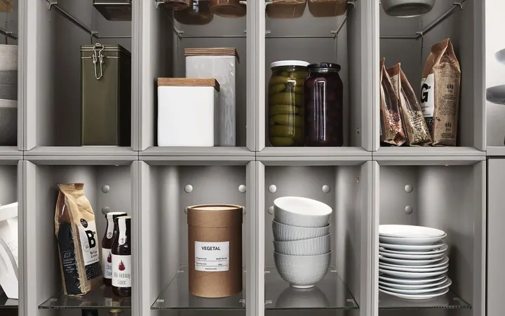 Nobilia SPA Easytouch Lacklaminat, Taupegrau ultramatt 1