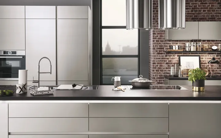 Nobilia SPA Inox Lacklaminat, Stahl gebürstet Nachbildung 2