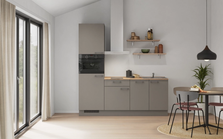 Nobilia SPA Galley kitchen 210 cm with appliances planning 9 0